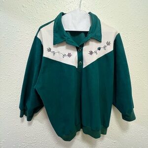 Vintage Green and White Floral Embroidered Pullover